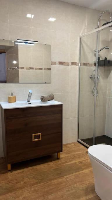 Ca La Trini Vivienda Vacacional Nava Exteriér fotografie